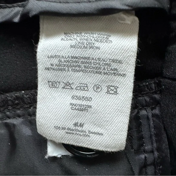 H&M Black Classic Straight Cropped Pants Size 8 Office Casual - Picture 13 of 13